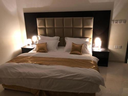 Al Tal Serviced Apartments