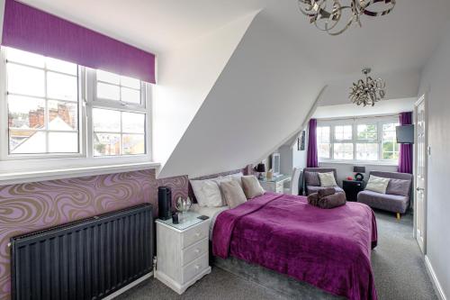 Robertsbrook Guest House - image 3