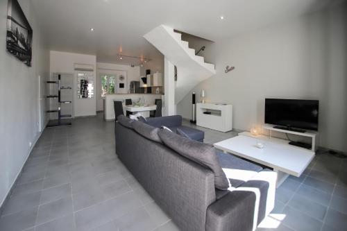 Maison tendance avec jardin, centre village, Alpilles, familles