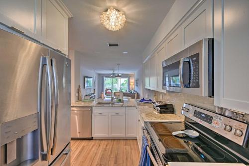 Coastal Marco Island Escape Near Public Beach - image 3