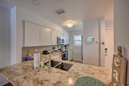 Coastal Marco Island Escape Near Public Beach - image 4