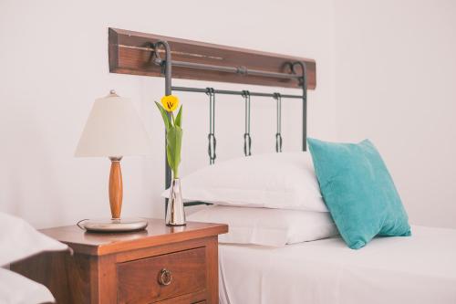2 bedrooms, 4 beds
