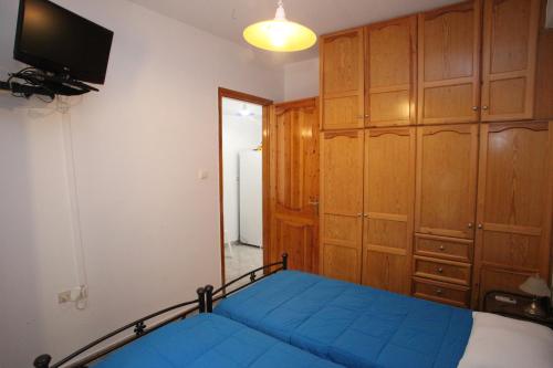 Afroditi - image 6