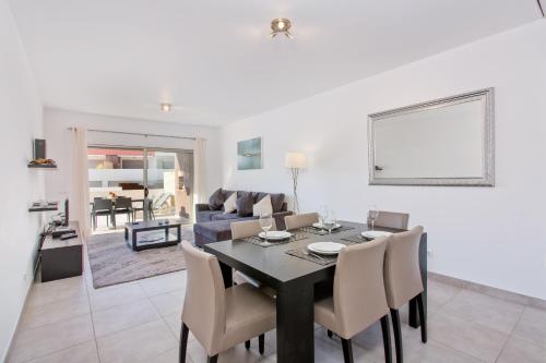 Delightful Apartment in Vale de Parra, Albufeira