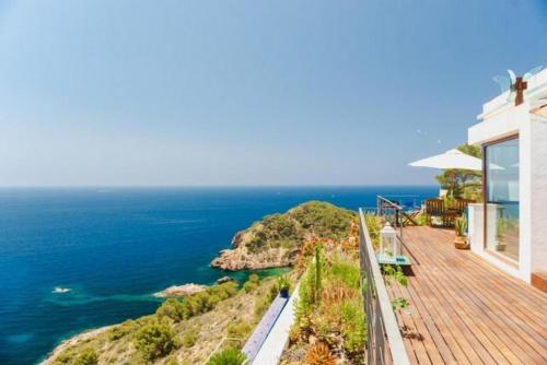 5 Bedroom Villa With Private Infinity Pool