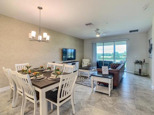 SPECIAL OFFER - 3BDRM LUXURY NeW BRAND CONDO - image 6