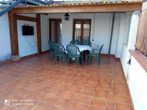 APARTAMENTOS LA CASONA DE EZCARAY CON TERRAZAS y PATIOS INDIVIDUALES