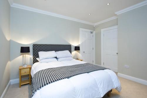 Destiny Scotland - Thistle Street Apartments - image 3