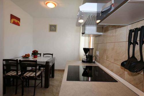 Apartment in Silo - Insel Krk 13583, Šilo (Foto 7)