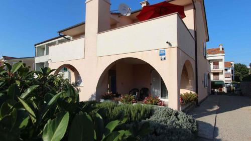  Two-Bedroom Apartment in Malinska IV in Sveti Anton