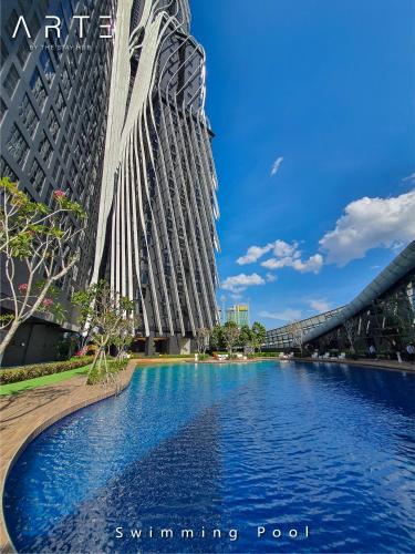 Arte Mont Kiara Luxury Suite with Heated Jacuzzi Pods - Free Parking - Next to MITEC- by The Stay Hub, Kuala Lumpur (Foto 11)
