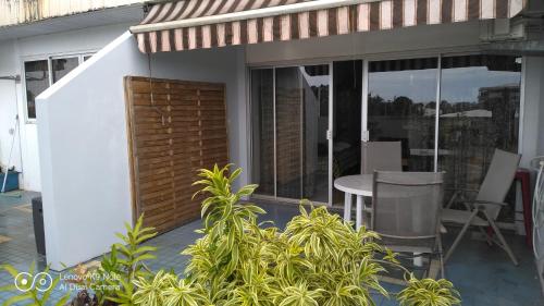 soleil de Pirae in ปิแร