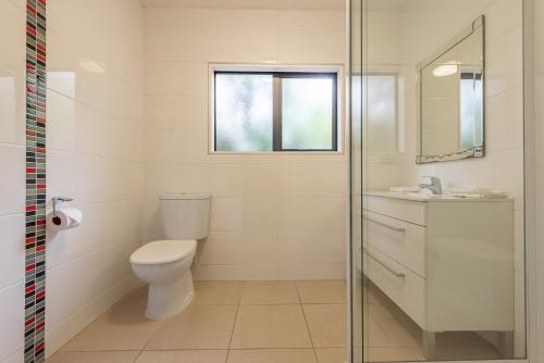 Studio - Ground Floor image 3