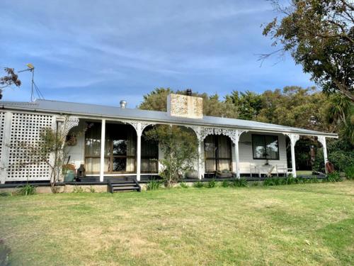 Exterior view of Pomegranite Beach House