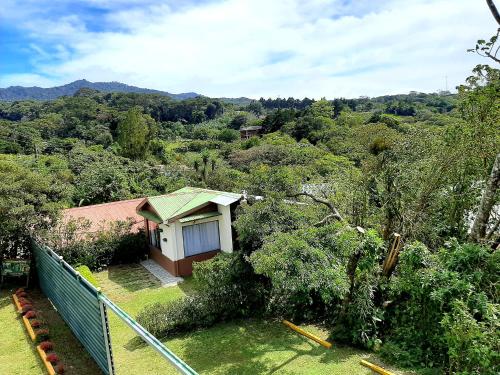 . Cecropia Paradise, Monteverde