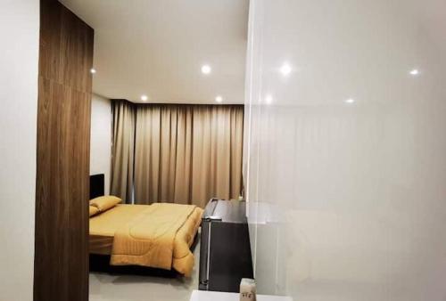 Ricky's Homestay Kozi Square