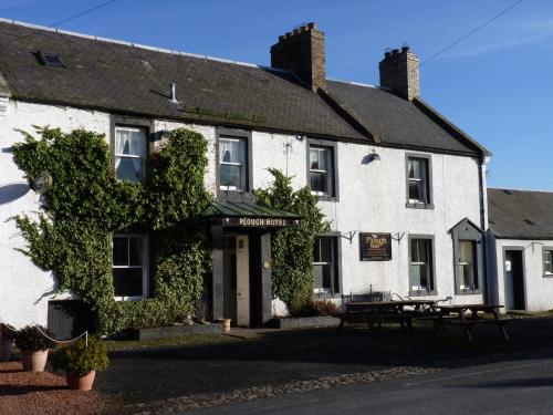 Plough Hotel - Accommodation - Kirk Yetholm