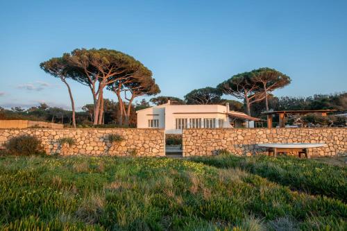  Villaflair - Gianella Beach Cottage in Giannella