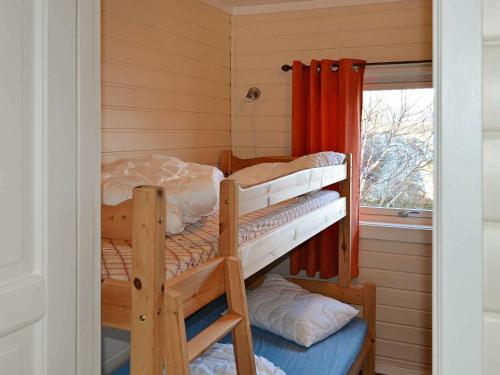 5 person holiday home in Laukvik