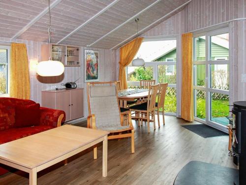 Two-Bedroom Holiday home in Gelting 3