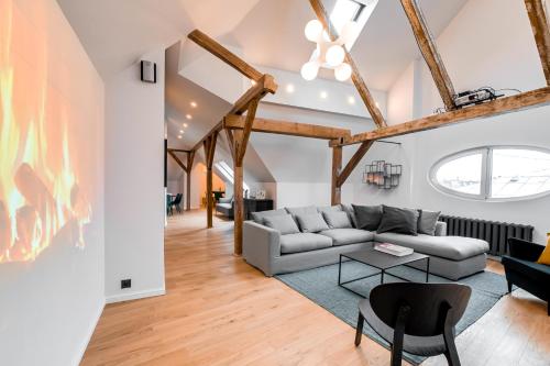 Big Design Apt - Sleeps 12 - Best Location, Riga (foto 5)