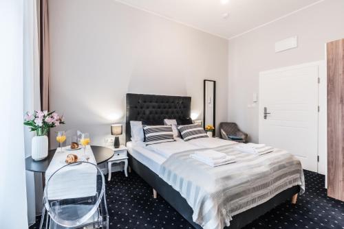 Rent like home - Serenity II - Old Town