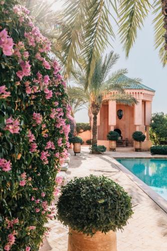 291049823 Amanjena Resort