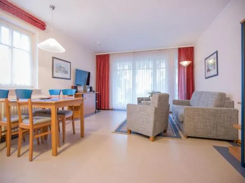 Dünenpark Binz - Komfort Ferienwohnung mit 1 Schlafzimmer und Terrasse im Erdgeschoss 076 in Binz, Deutschland