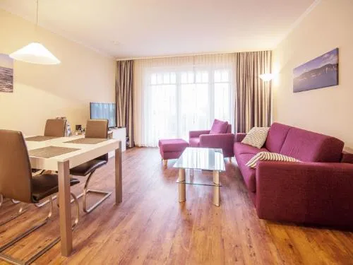 Dünenpark Binz - Komfortplus Ferienwohnung mit 1 Schlafzimmer und Terrasse im Erdgeschoss 116 in Binz, Deutschland
