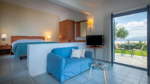 3 twin beds, 1 sofa bed
