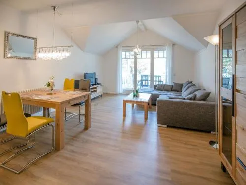 Dünenpark Binz - Komfortplus Ferienwohnung mit 1 Schlafzimmer und Balkon im Dachgeschoss 208 in Binz, Deutschland