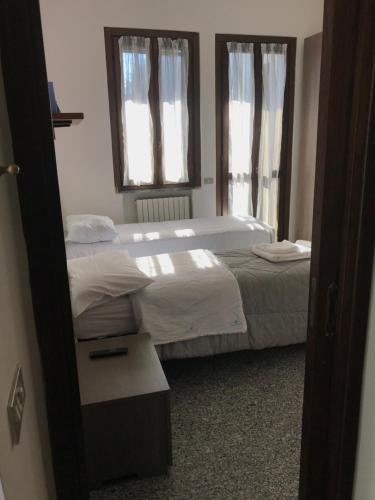  Camera con bagno Mirjana, Pension in Cislago bei Lomazzo