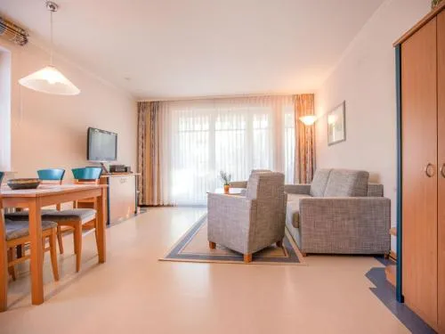 Dünenpark Binz - Komfort Ferienwohnung mit 1 Schlafzimmer und Terrasse im Erdgeschoss 252 in Binz, Deutschland