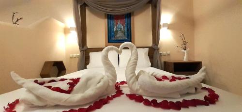 Andros 4 All Seasons Villas & Suites - Psaltis street - image 12