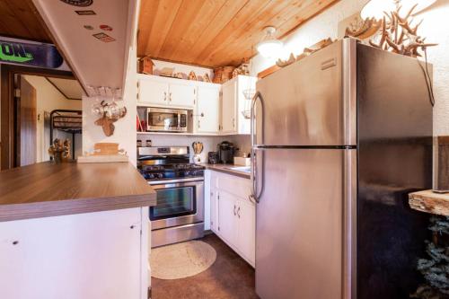 The Riders Chalet #1992 by Big Bear Vacations - image 5