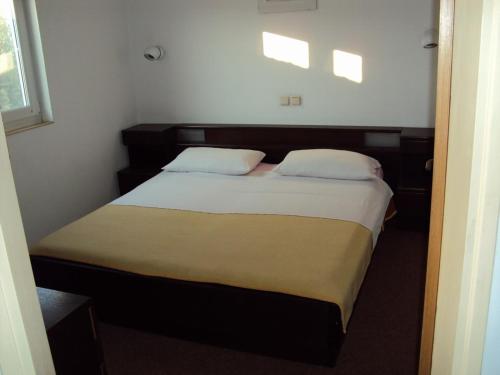 Apartment in Medulin with terrace, air conditioning, WiFi (3549-3)
