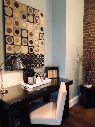 Suites at 249