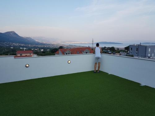 Holiday house in Kastel Novi with sea view, terrace, air conditioning, WiFi (4533-1)