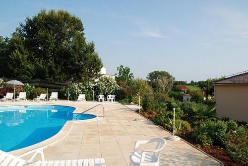  Apartment in Savudrija with sea view, terrace, air conditioning, Wi-Fi (123-3) in 52475 Savudrija