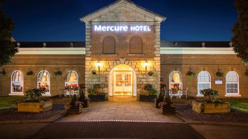Mercure Haydock Hotel - Photo 1 of 47