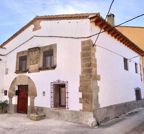 . Casa Solariega
