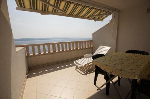 Apartment with Balcony image 2