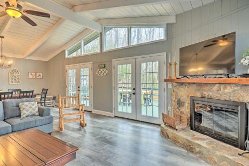 Brevard Cabin with Game Room and Resort Amenities - image 2