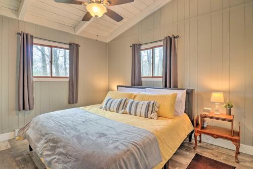 Luxe Brevard Cabin with Game Room and Resort Amenities