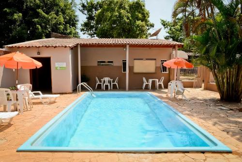 Hotel Pousada Jaguariuna near Nery Lanches