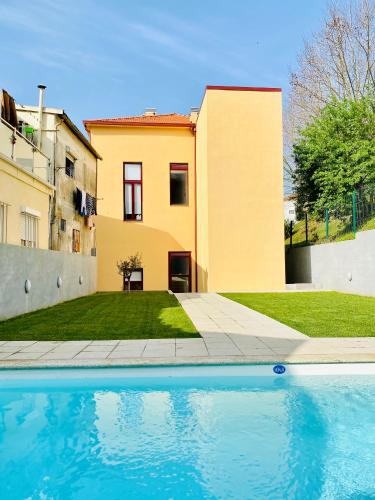 Porto Wine Loft Duplex with swimming pool 3