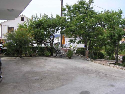 Apartment Supetarska Draga 4 - image 8