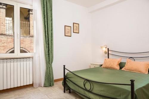 Budget Double or Twin Room with Garden View image 1