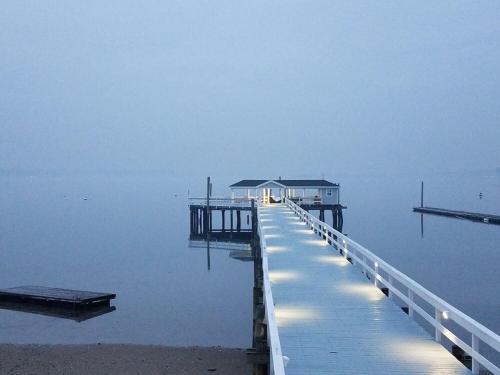 Fathoms Hotel & Marina