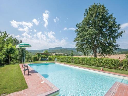 Apartment in Tuscany with Pool and Scenic Views, Casole dʼElsa (foto 9)